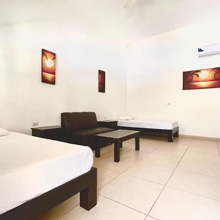 We Playa Hotel Playa del Carmen Exterior photo